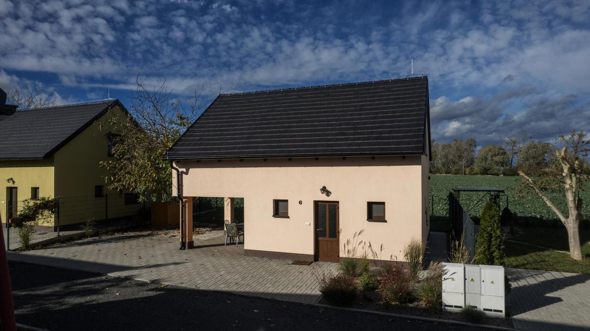 Rekreacni Dum U Jezer, Milovice 6 Villa ภายนอก รูปภาพ